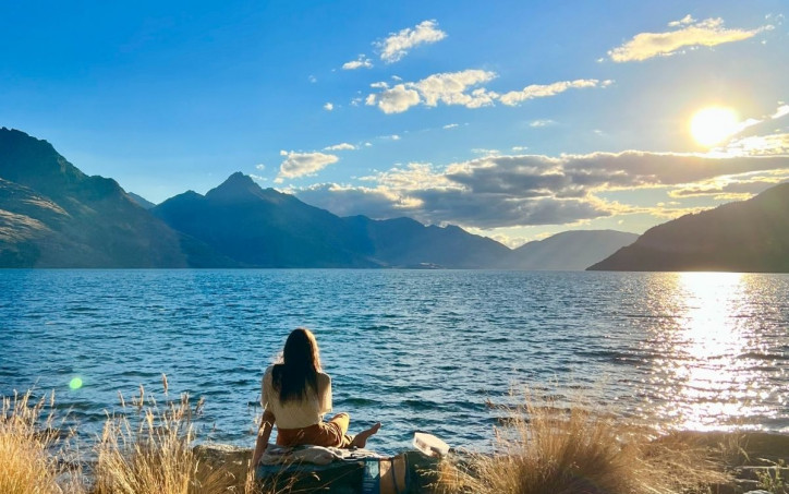 Here’s how to choose cleaner, climate-friendly transport while visiting Queenstown